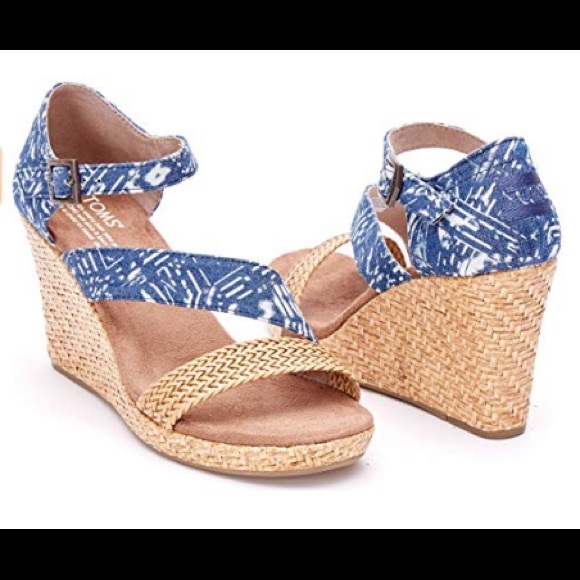toms clarissa wedge